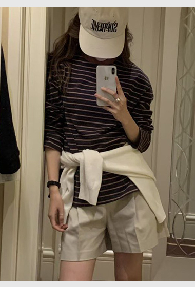 A07.大V家條紋薄長袖上衣