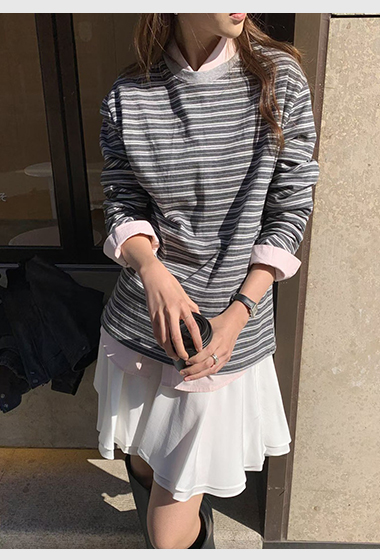 A07.大V家條紋薄長袖上衣