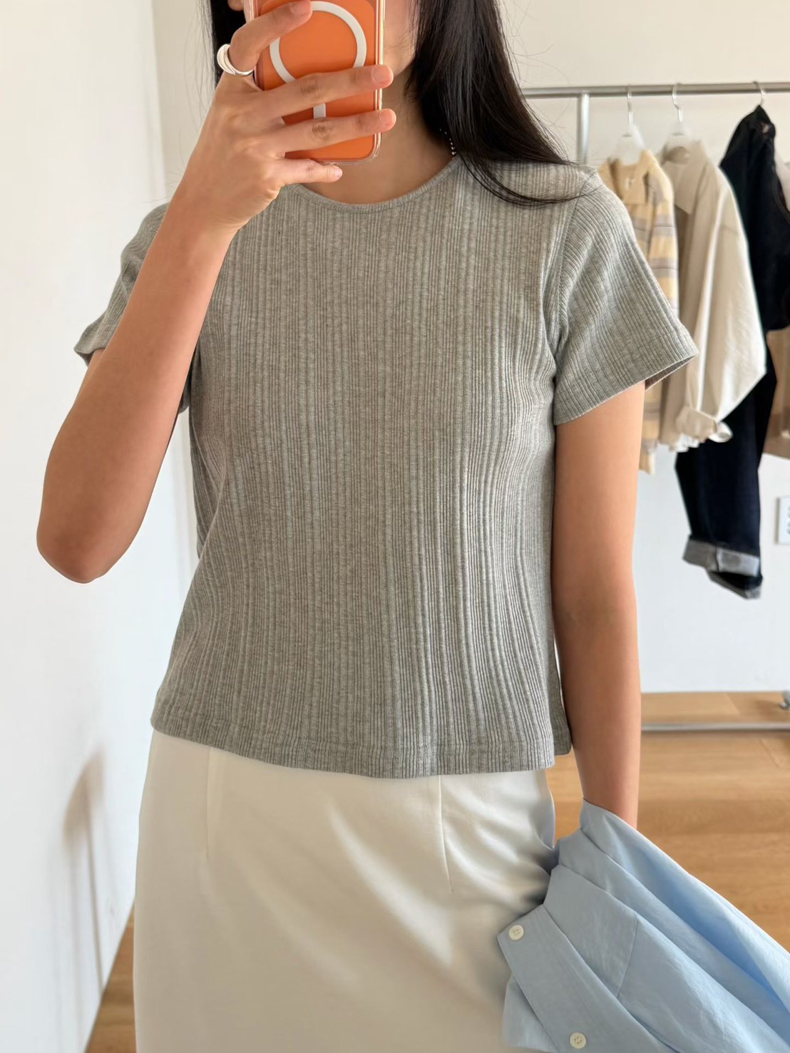 A34.瘦瘦歐膩直坑條彈性短袖TEE