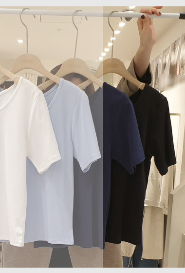 B64.小臉歐膩清爽素色彈性TEE