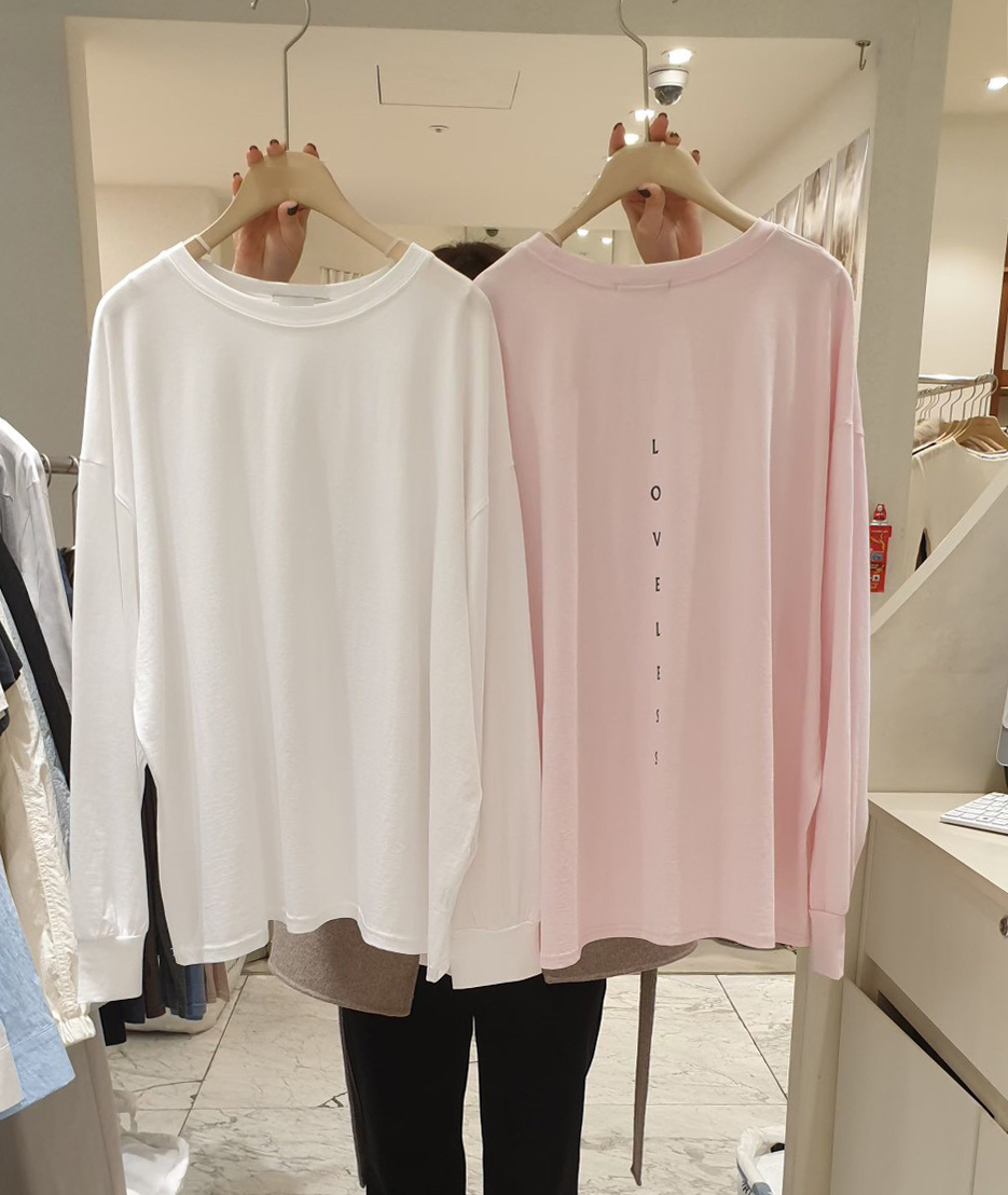 B65.小臉歐膩後直排印字TEE