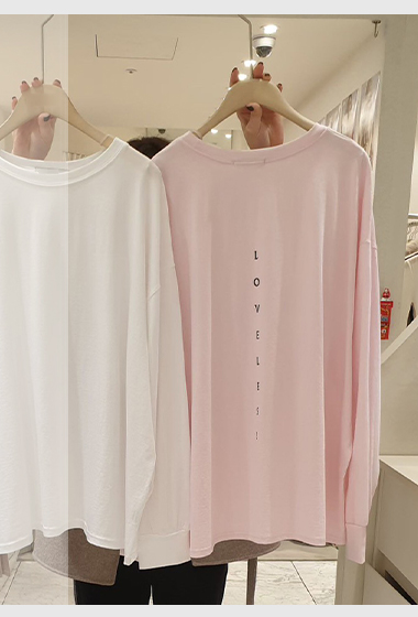 B65.小臉歐膩後直排印字TEE