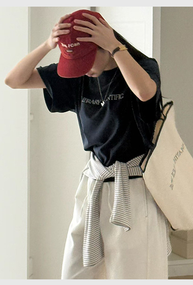 B03.LIBRARY SCIENTIFIC短袖TEE