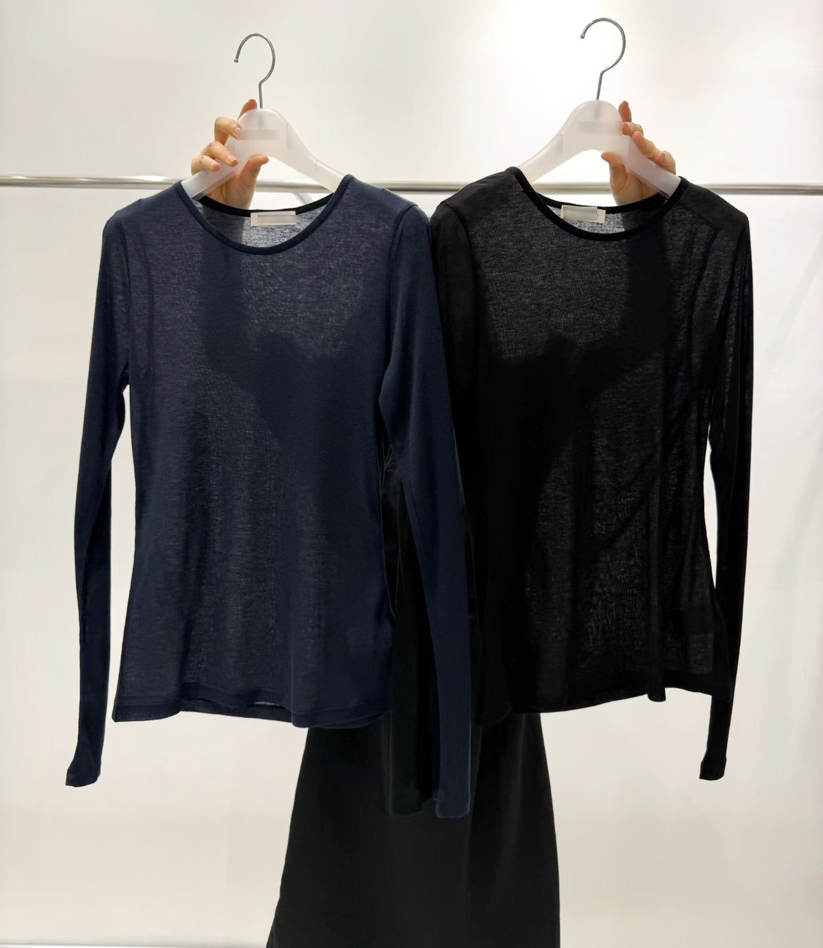 B09.質感家莫蘭迪圓領薄長袖