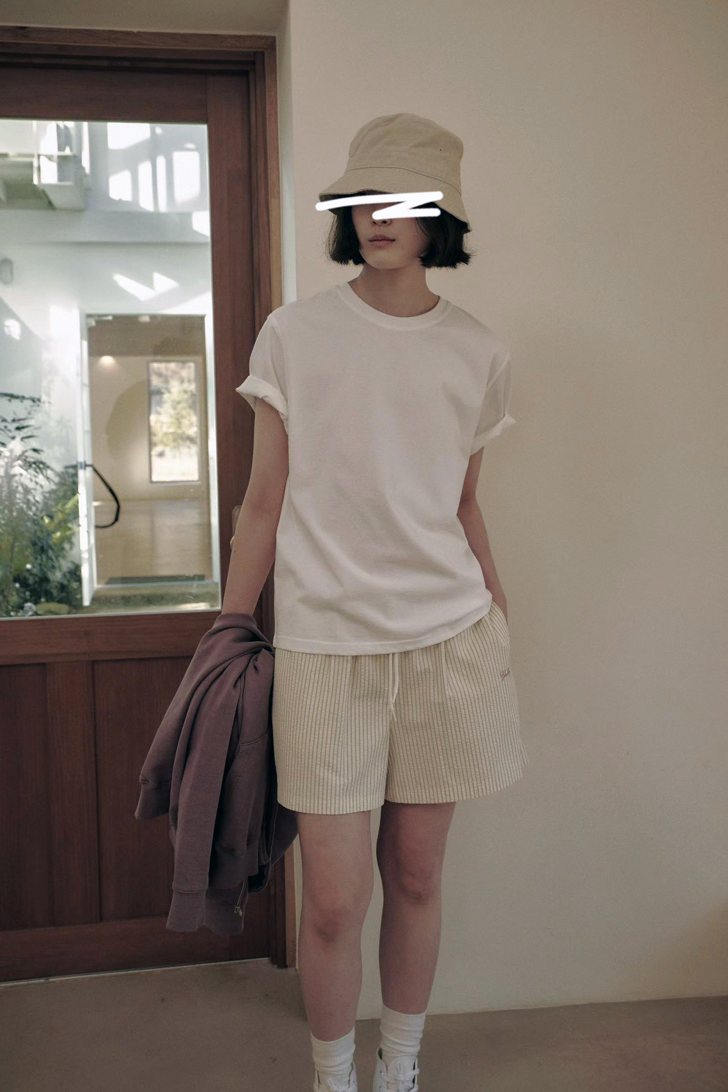 B42.G牌多色可選短袖素TEE