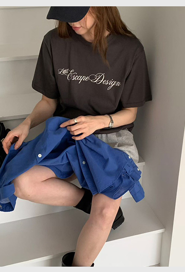 B36.甜甜英文草寫TEE