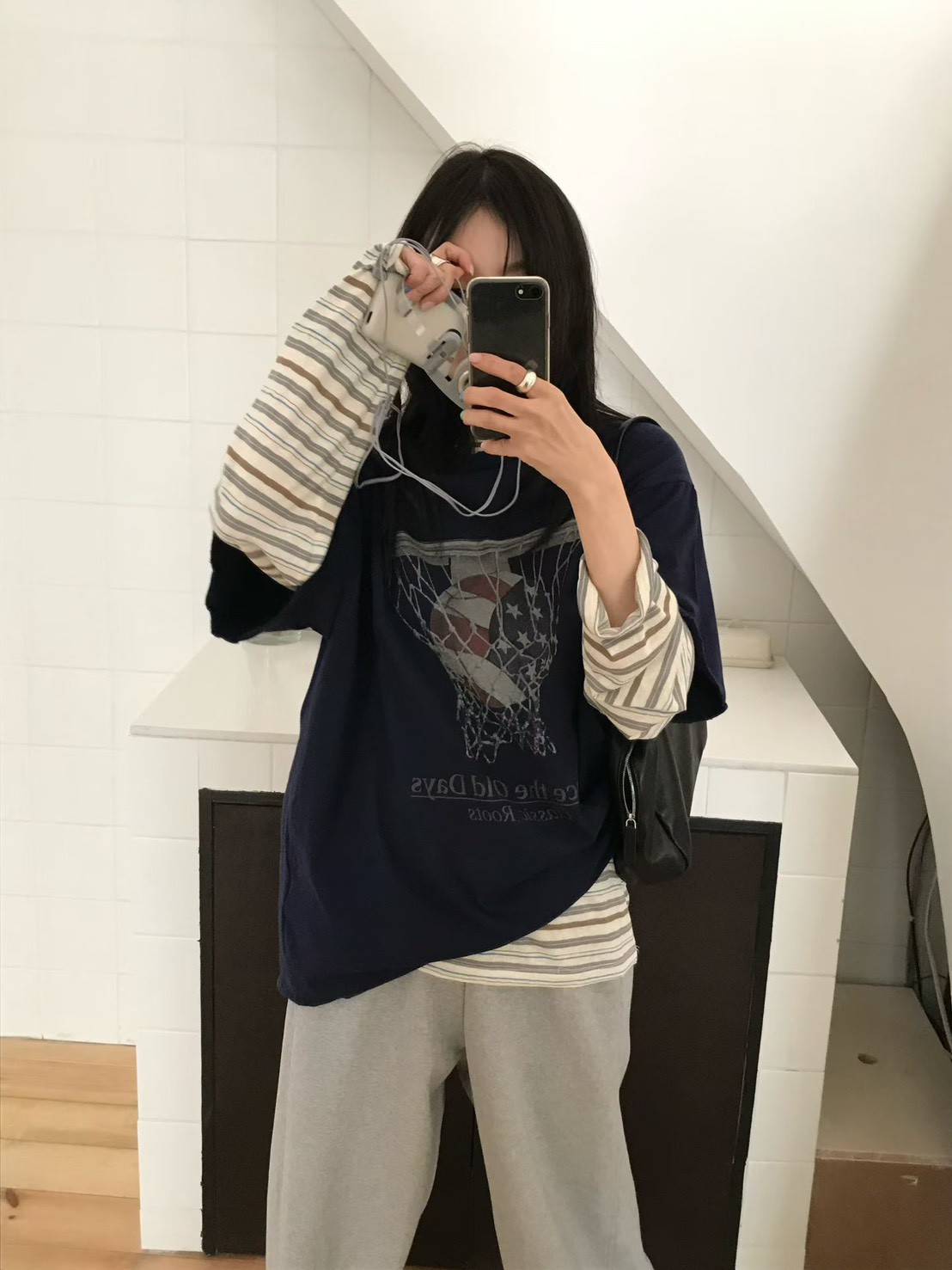 B58.小V家美式職籃休閒TEE