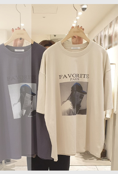 B72.小臉歐膩巴黎女孩寬鬆TEE