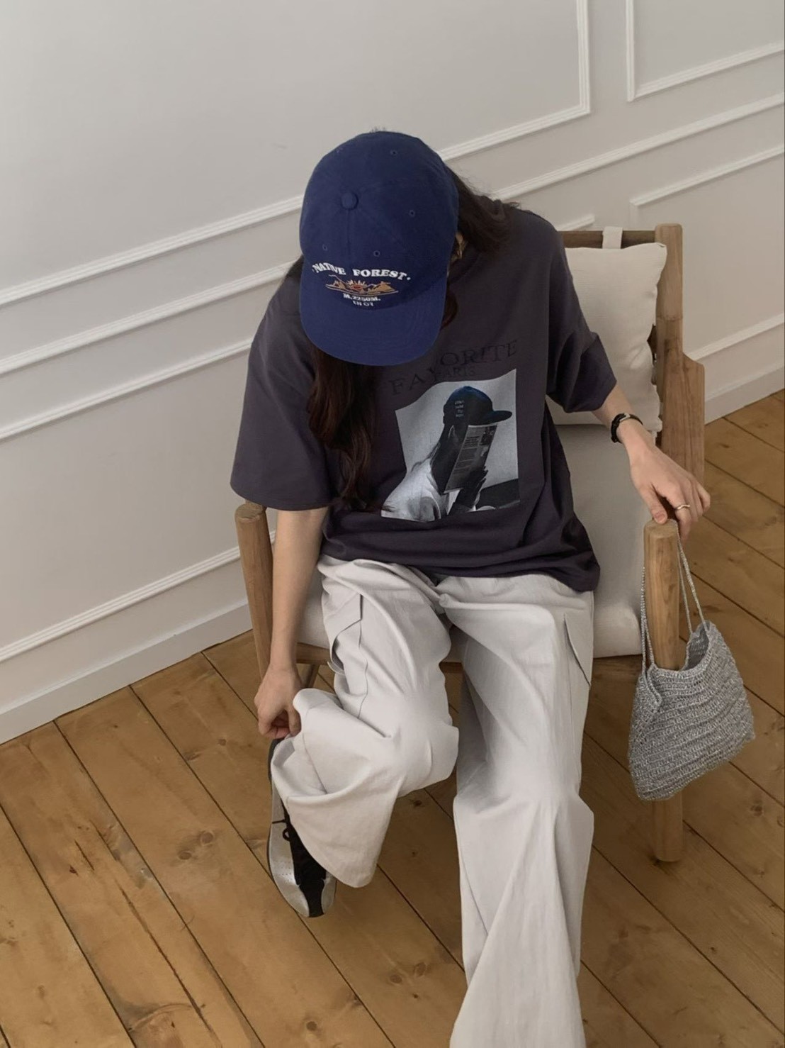 B72.小臉歐膩巴黎女孩寬鬆TEE