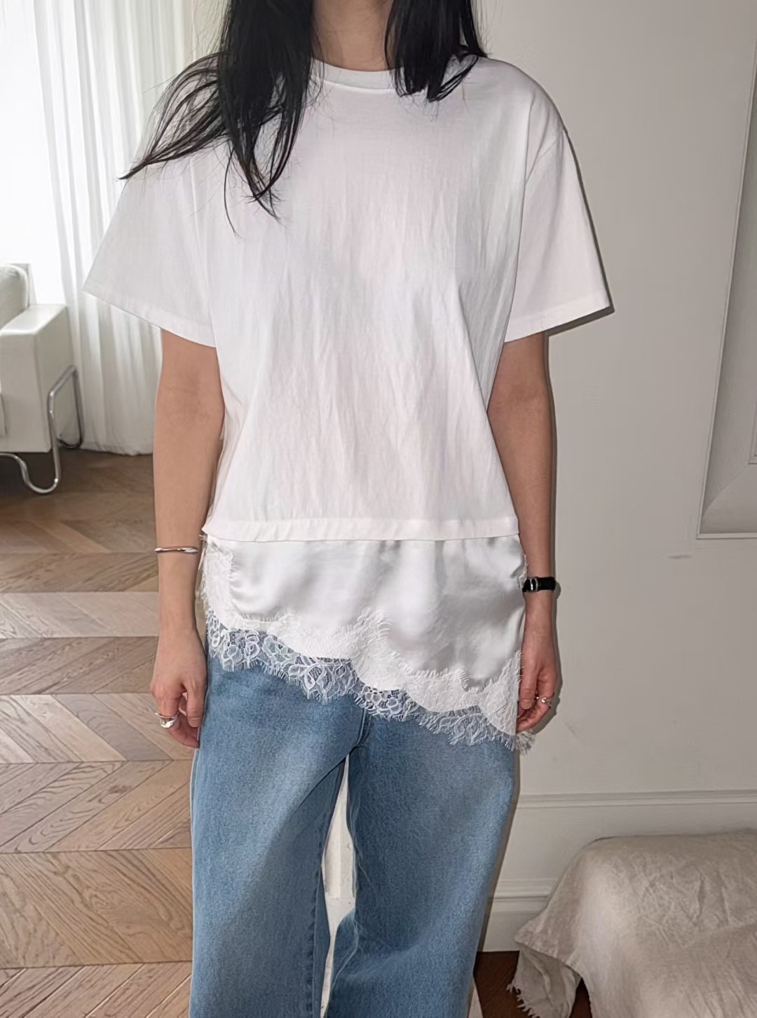 斜線下擺睫毛蕾絲TEE