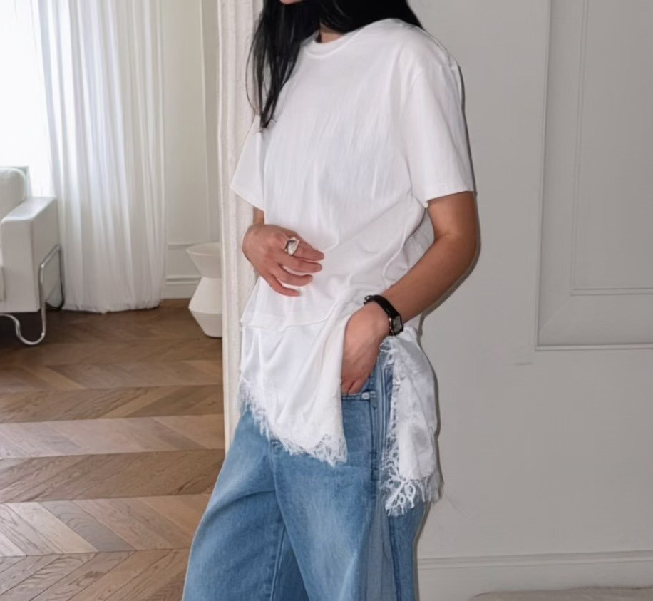 斜線下擺睫毛蕾絲TEE