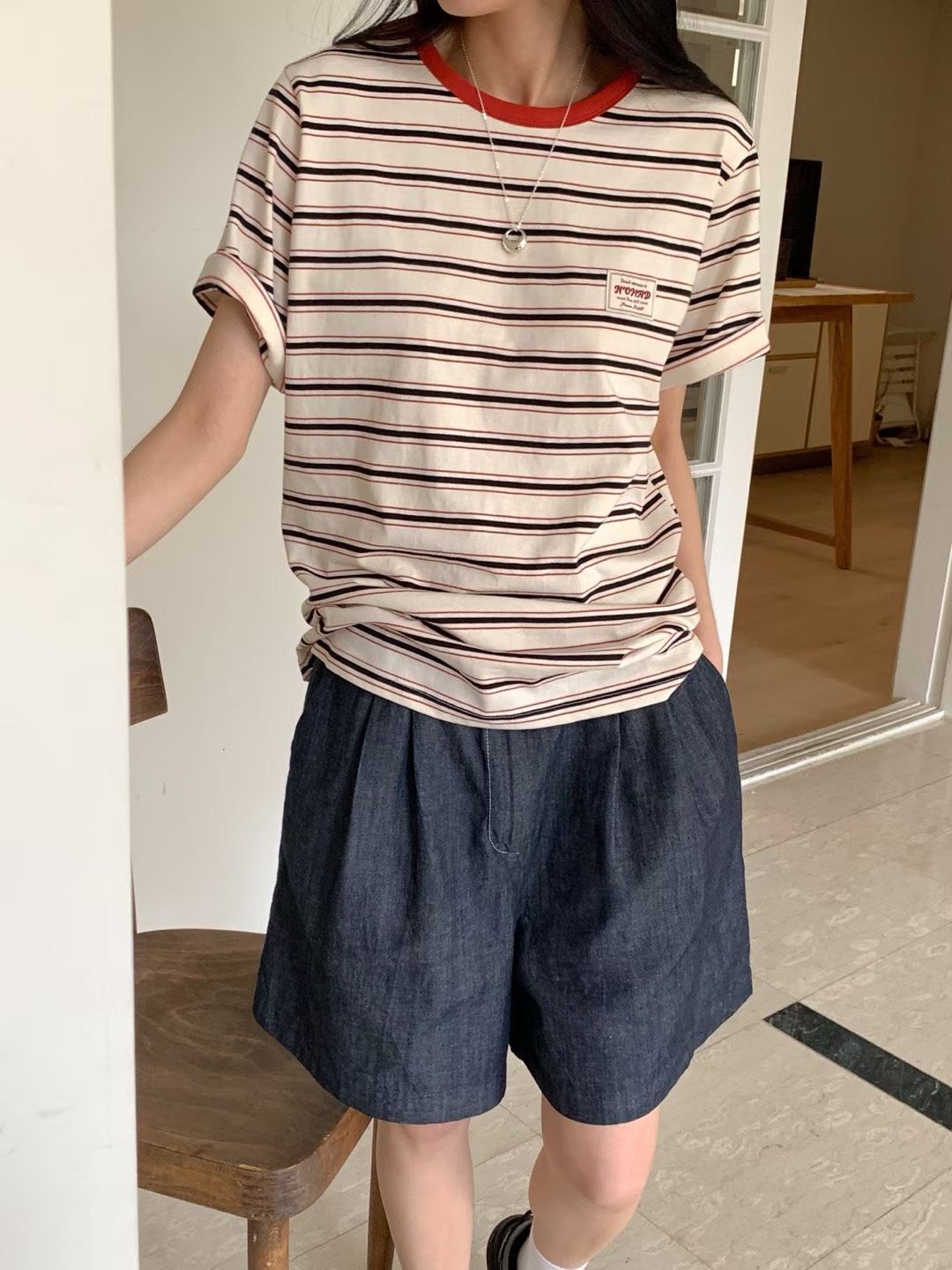 B50.亮眼復古橘寬條TEE