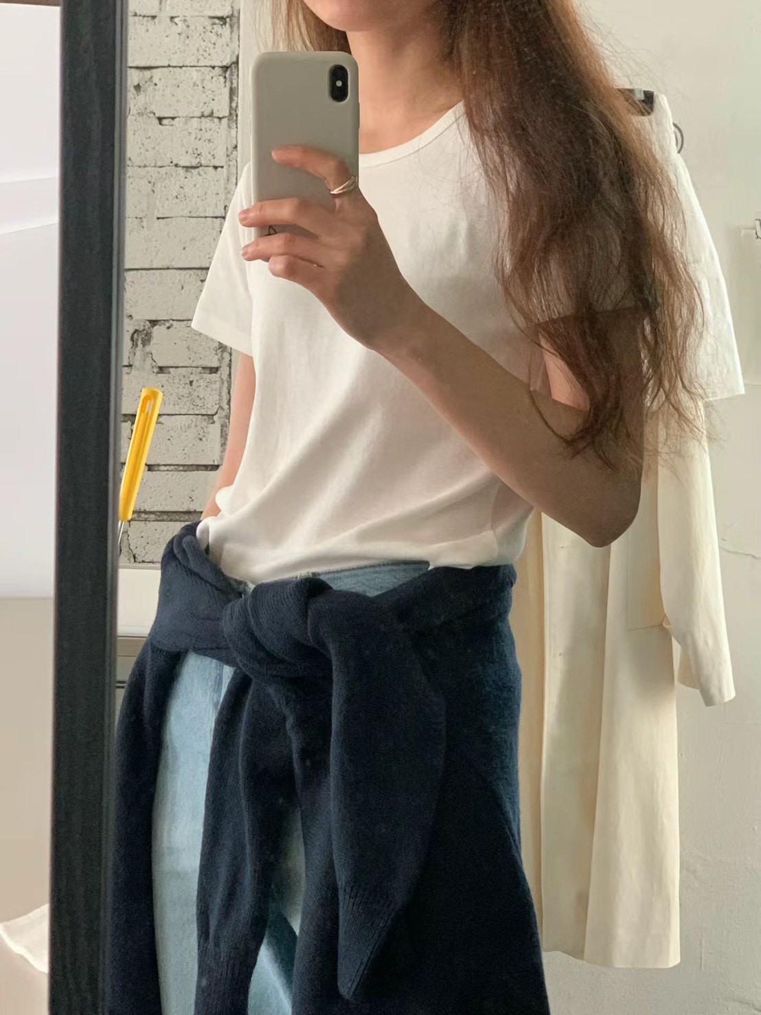 A15.顏值家肩前移顯瘦TEE