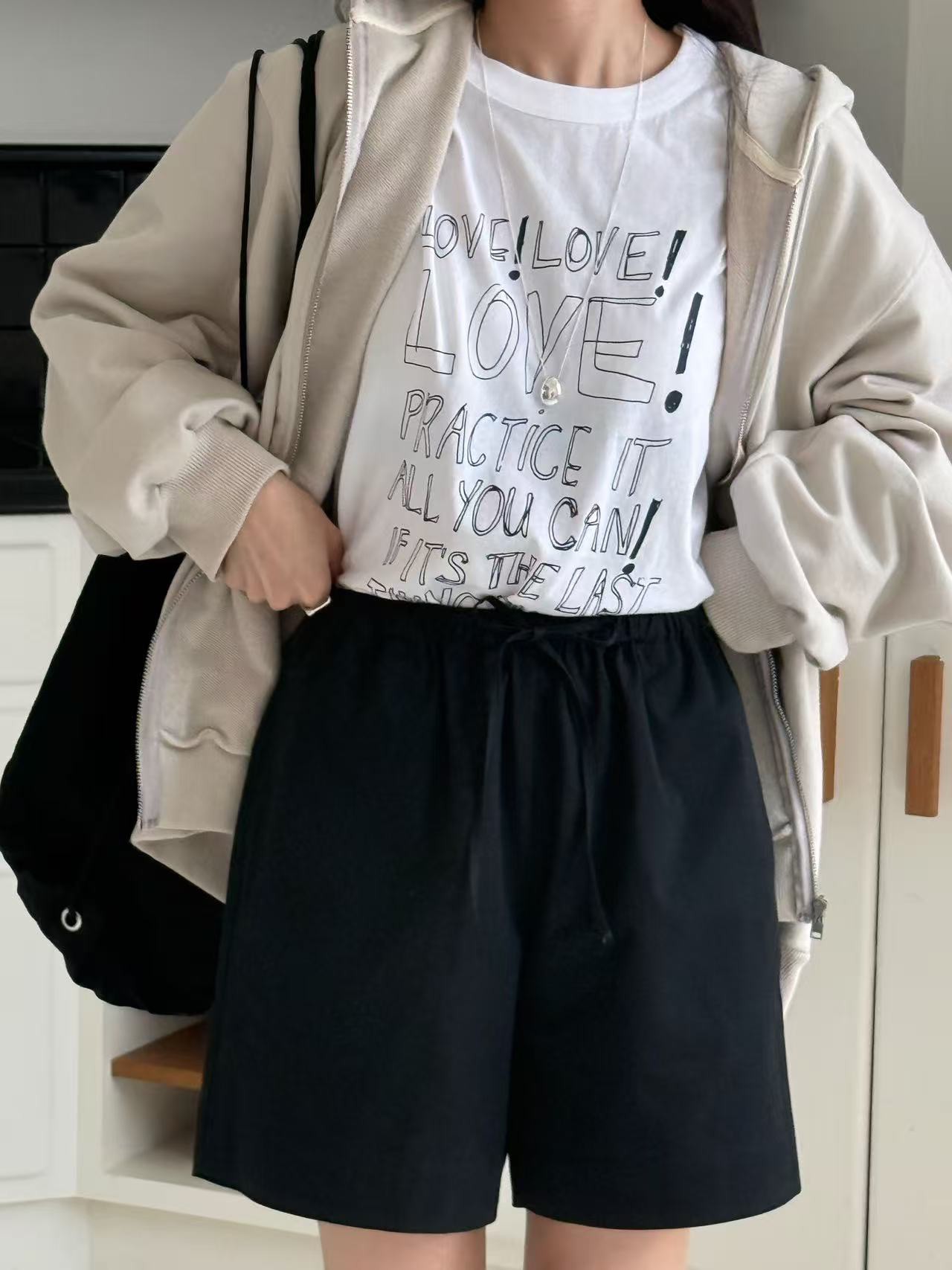 B12.LOVE!塗鴉字TEE