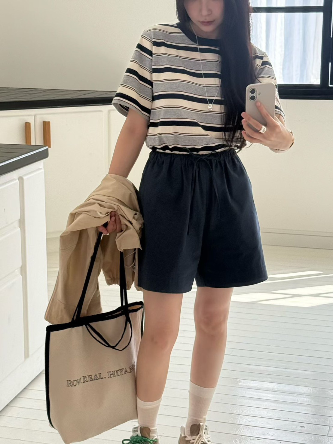 B10.復古配色條紋TEE