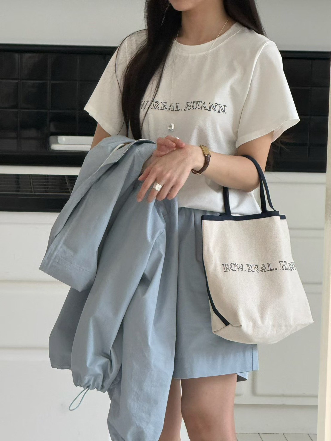 B05.時尚英文休閒字TEE