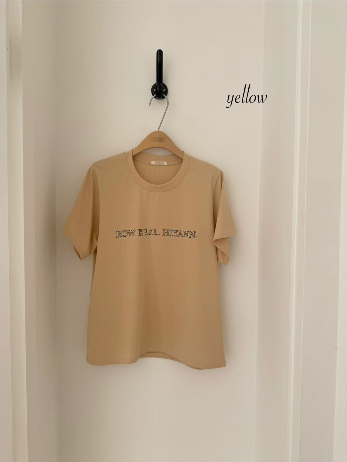 B05.時尚英文休閒字TEE