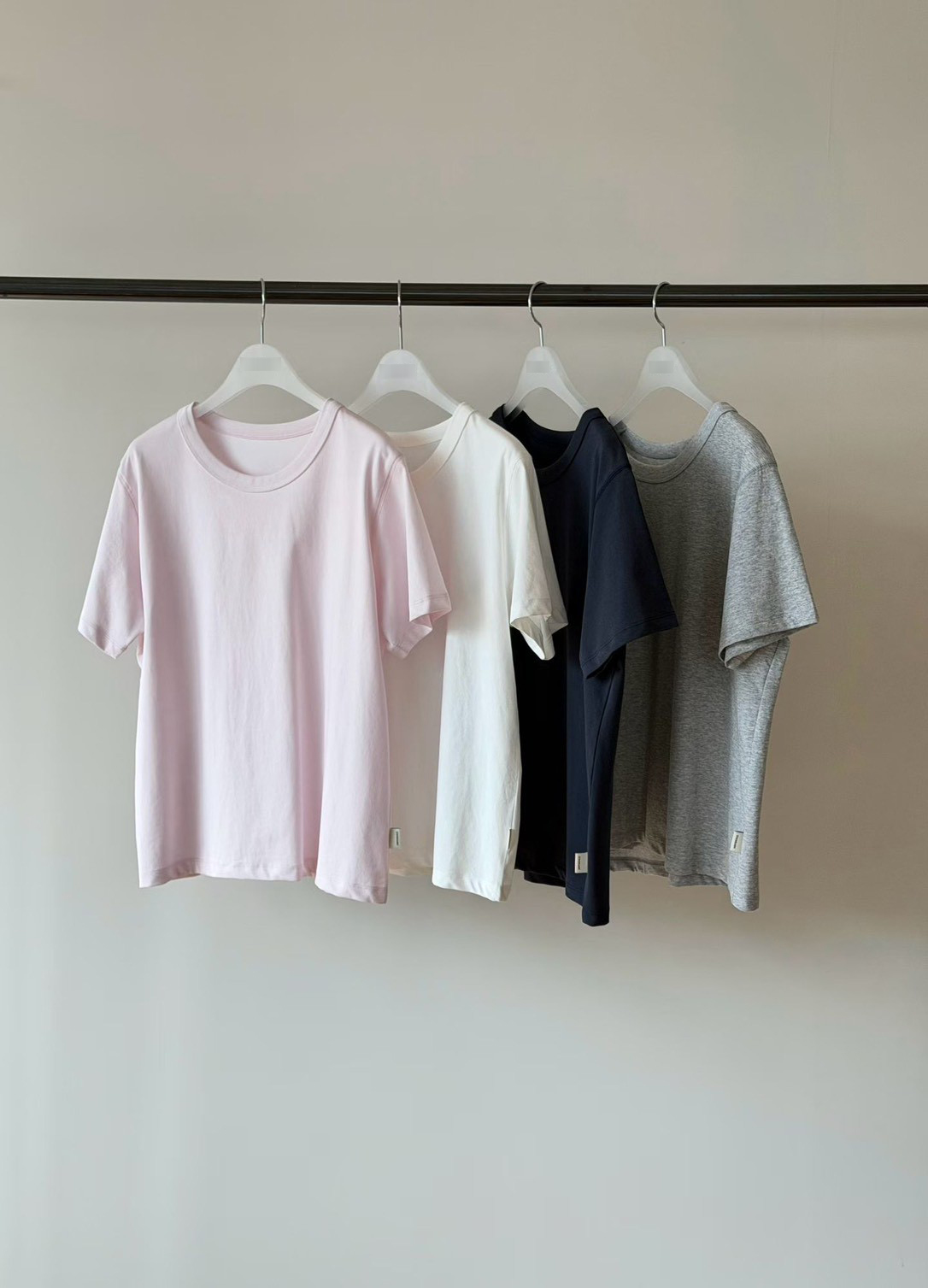 B54.瘦瘦歐膩日常粉彩TEE