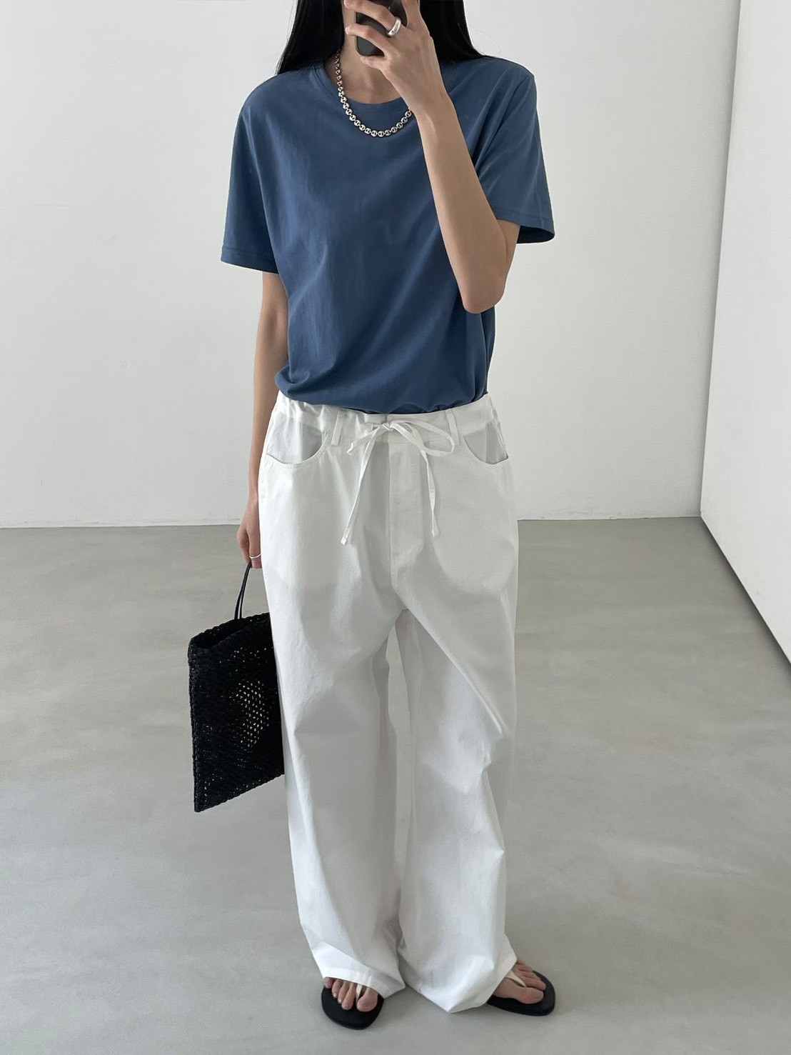 B64.舒適圓領素雅TEE