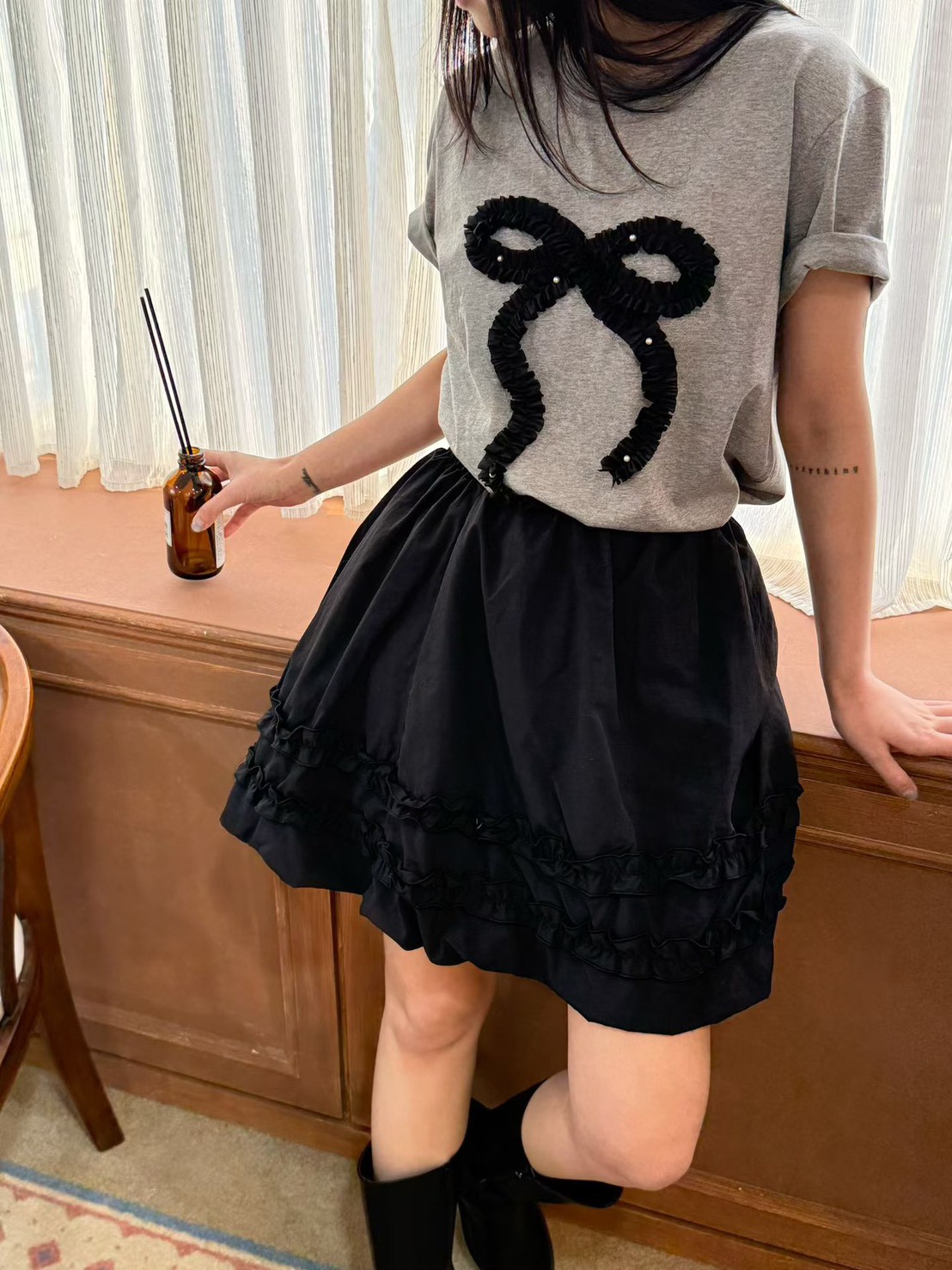 A12.立體波浪蝴蝶結TEE