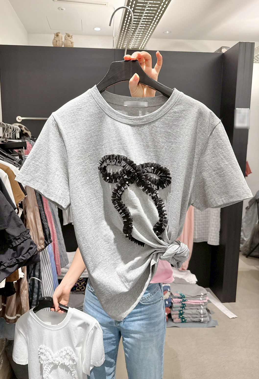 A12.立體波浪蝴蝶結TEE