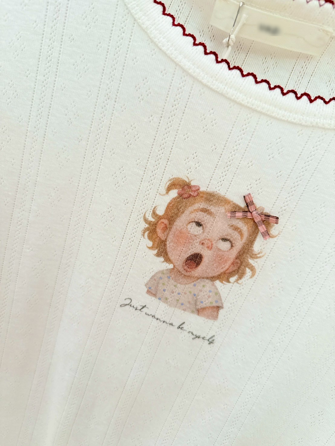 頑皮鬼臉小女孩TEE