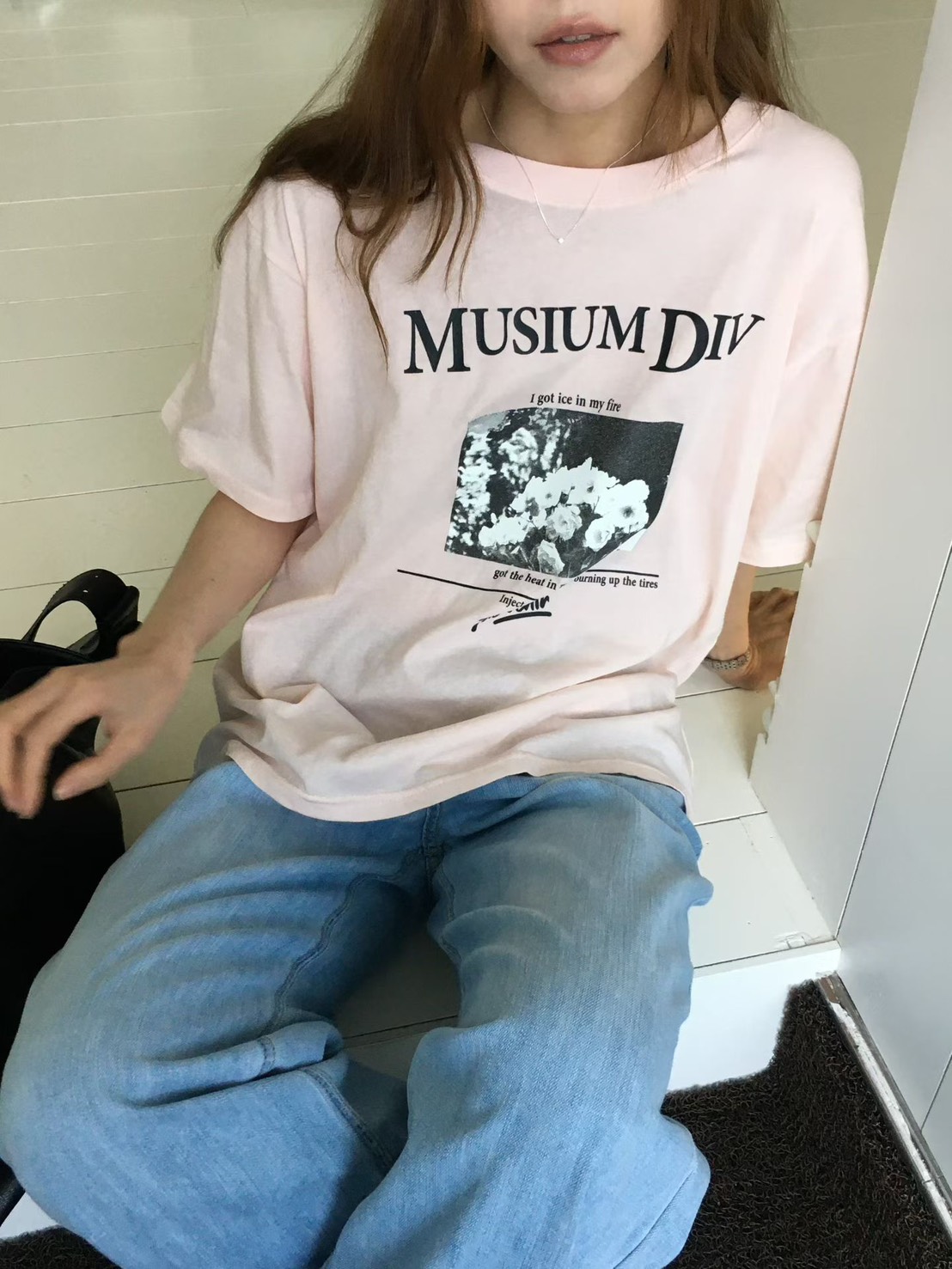 B31.櫥窗家MUSIUM DIV花卉TEE
