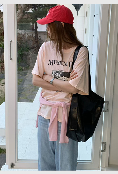 B31.櫥窗家MUSIUM DIV花卉TEE