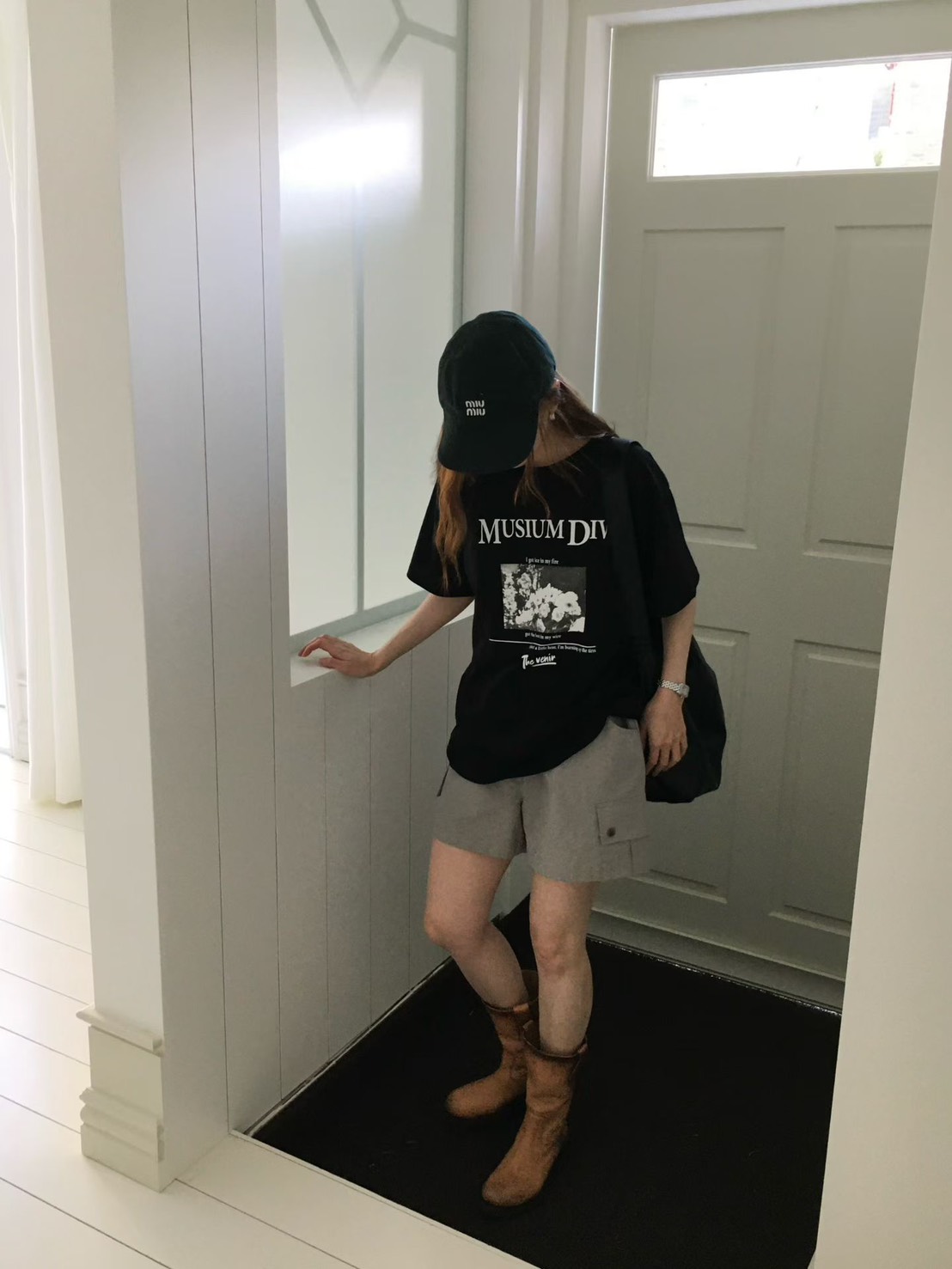 B31.櫥窗家MUSIUM DIV花卉TEE
