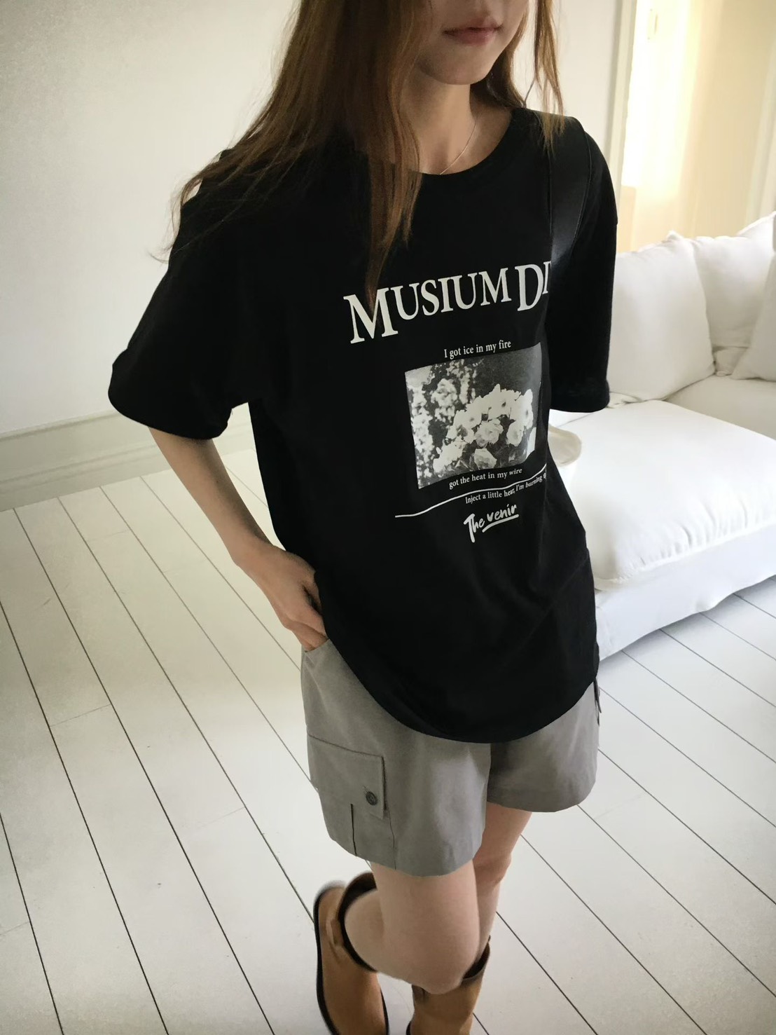 B31.櫥窗家MUSIUM DIV花卉TEE