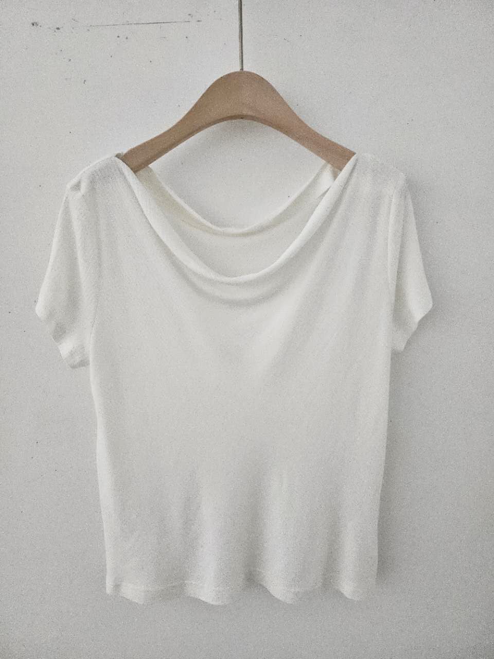 B88.星星家垂墜領天絲混紡上衣