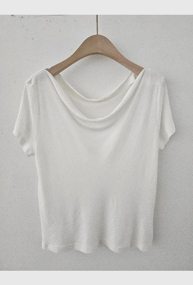 B88.星星家垂墜領天絲混紡上衣