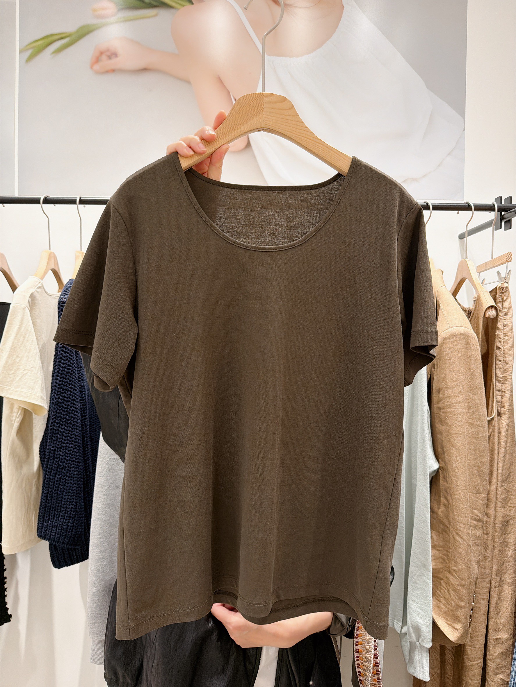 A15.鴛鴦奶茶圓領TEE