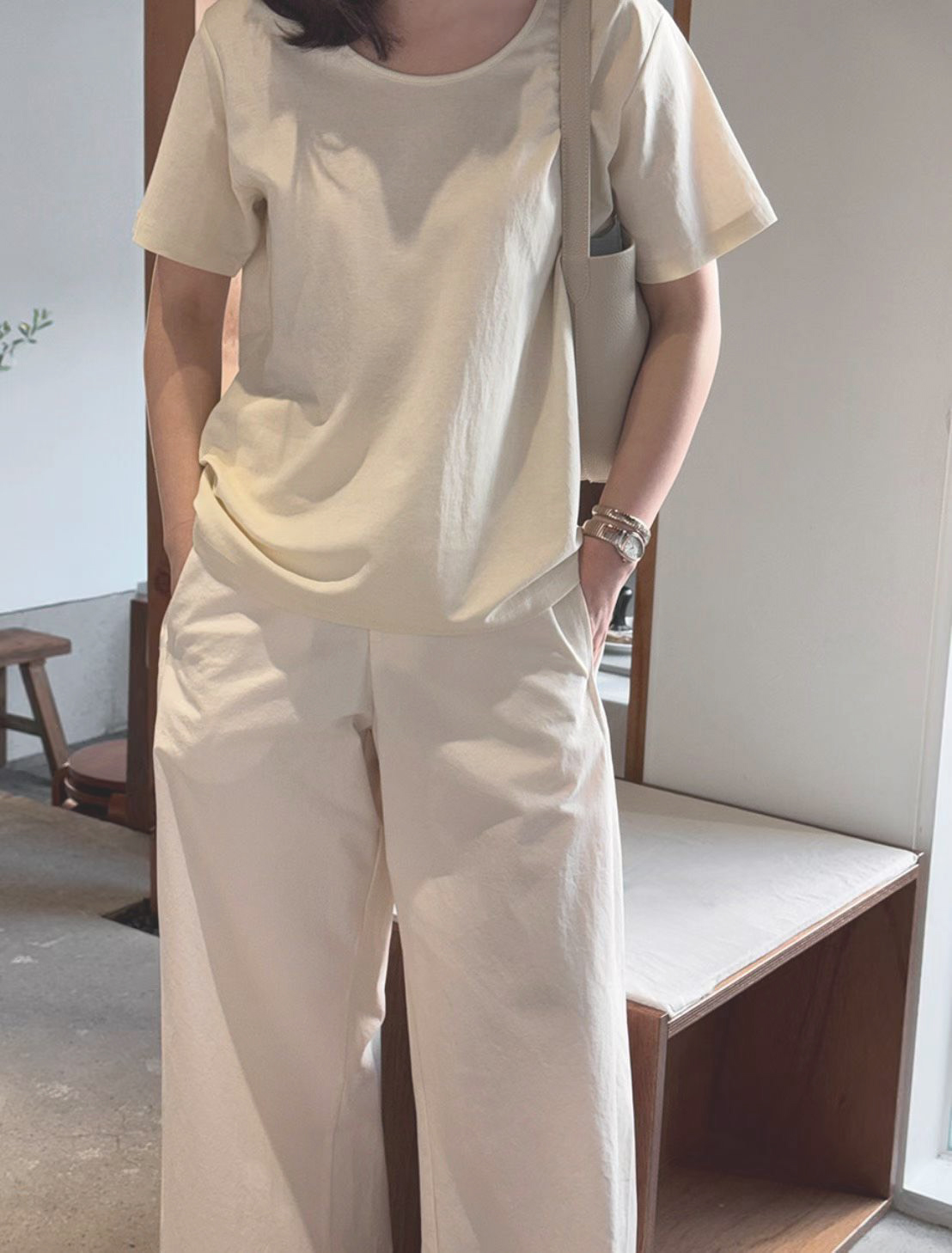 A15.鴛鴦奶茶圓領TEE