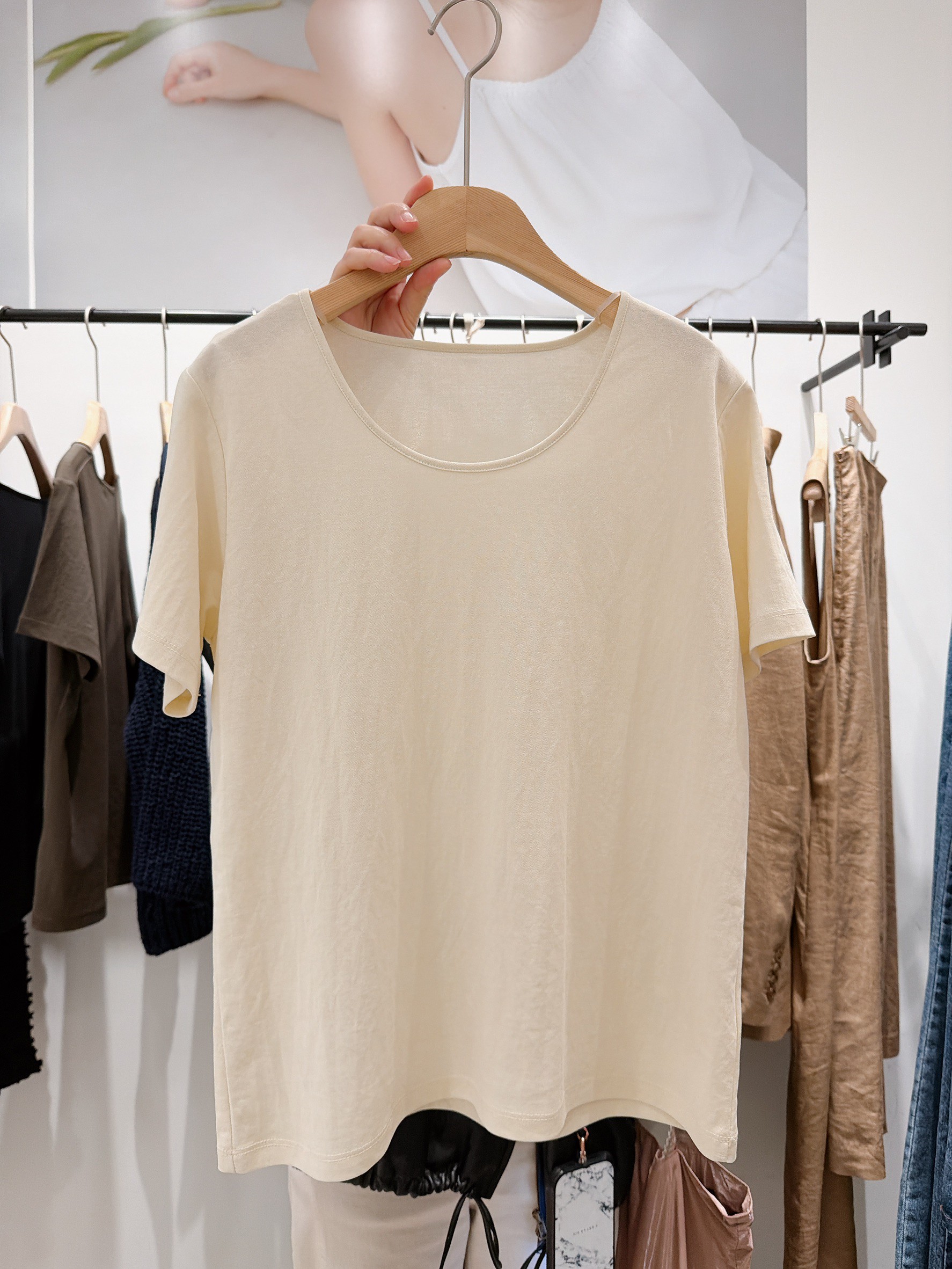 A15.鴛鴦奶茶圓領TEE