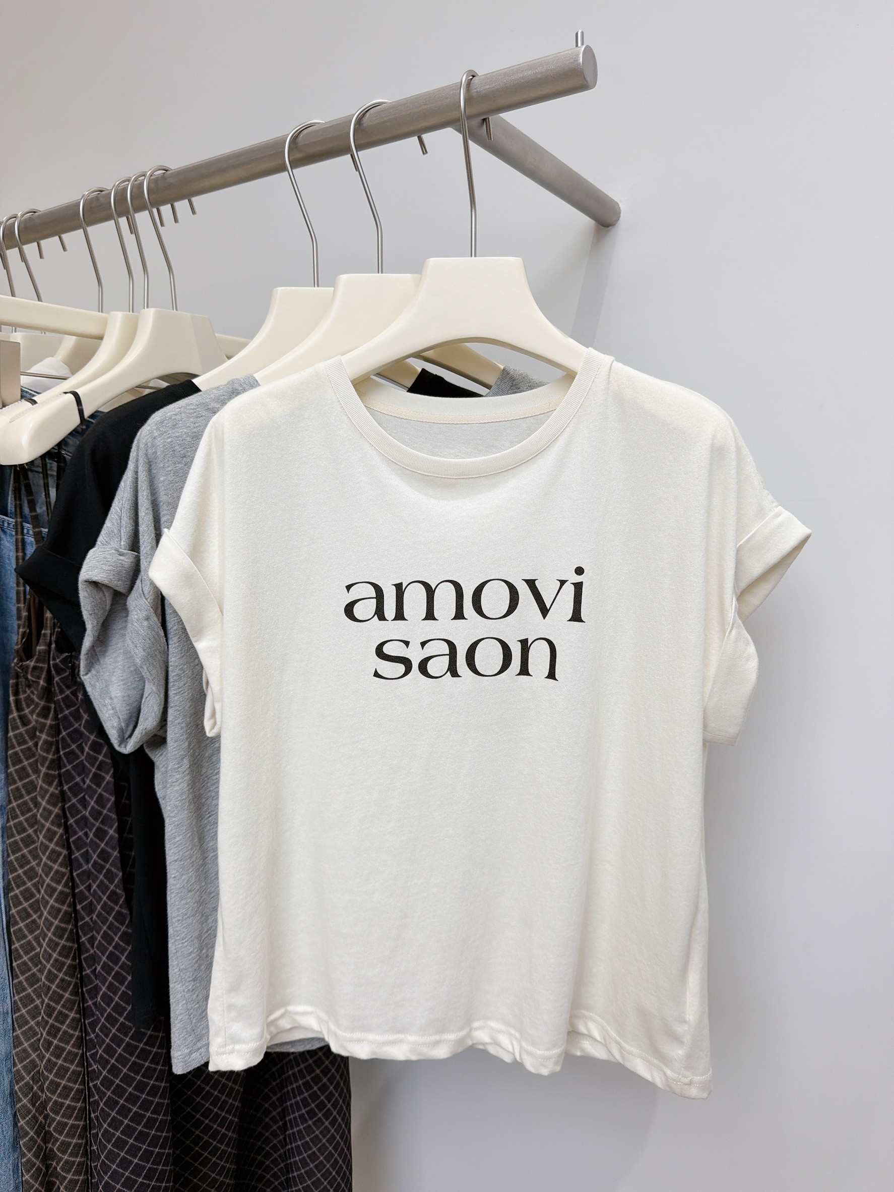 A35.amovi saon夢想TEE