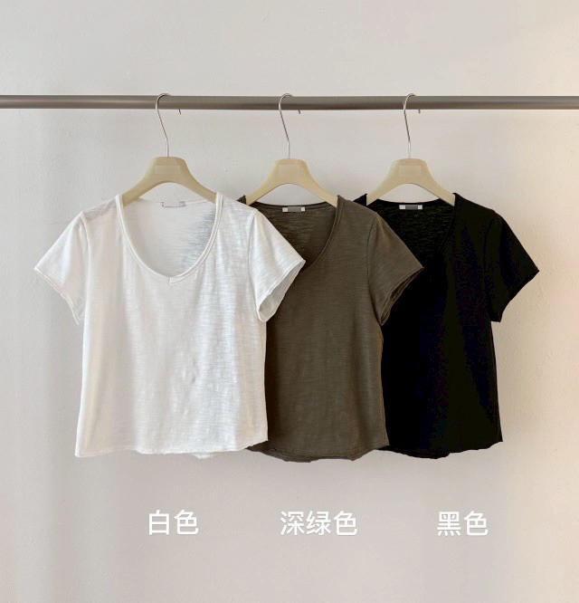 A28.隨興不收卷邊造型TEE