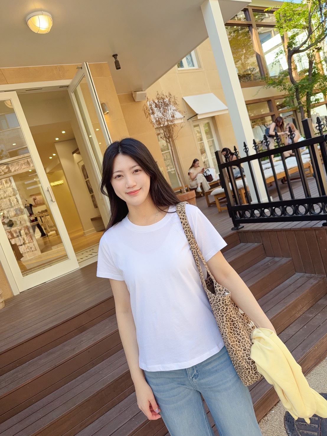 夏日柔軟莫代爾TEE