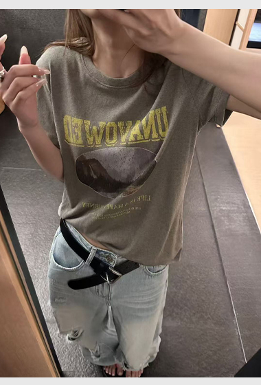 B35.復古感風景印字TEE