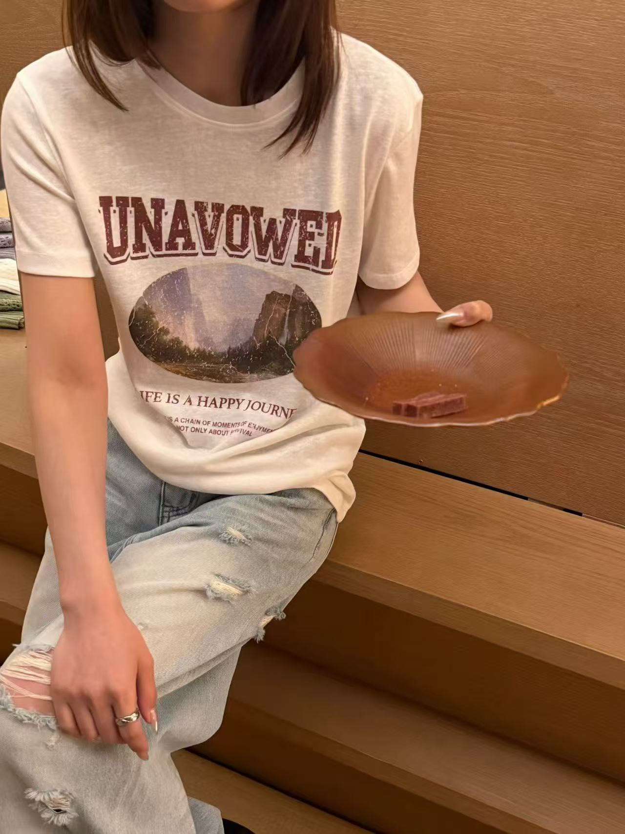 B35.復古感風景印字TEE