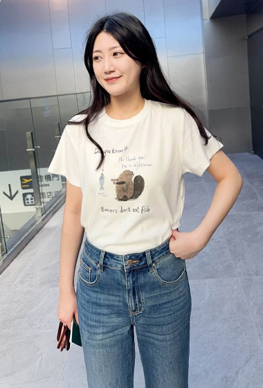 B76.俏皮繪圖河狸TEE