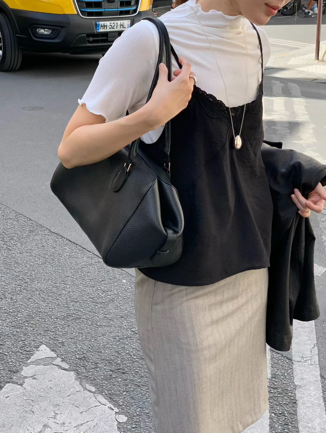 B70.大V家女孩木耳捲邊短袖上衣