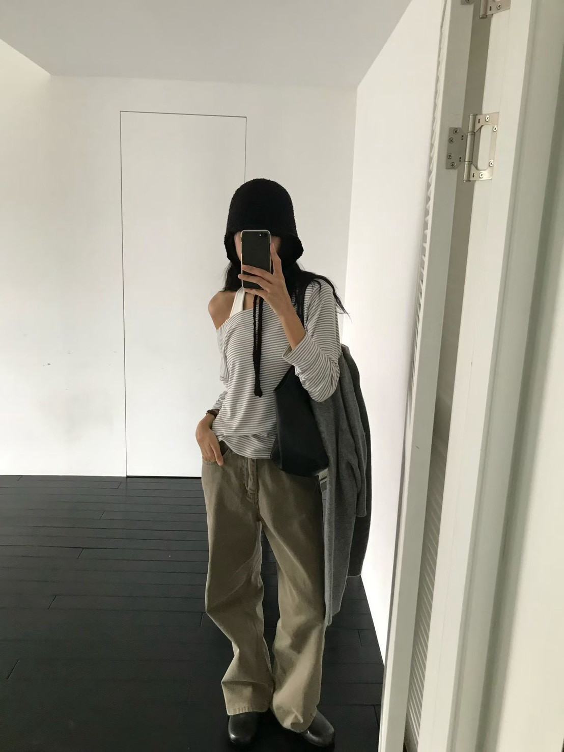 B89.小V家微醺細條紋長袖