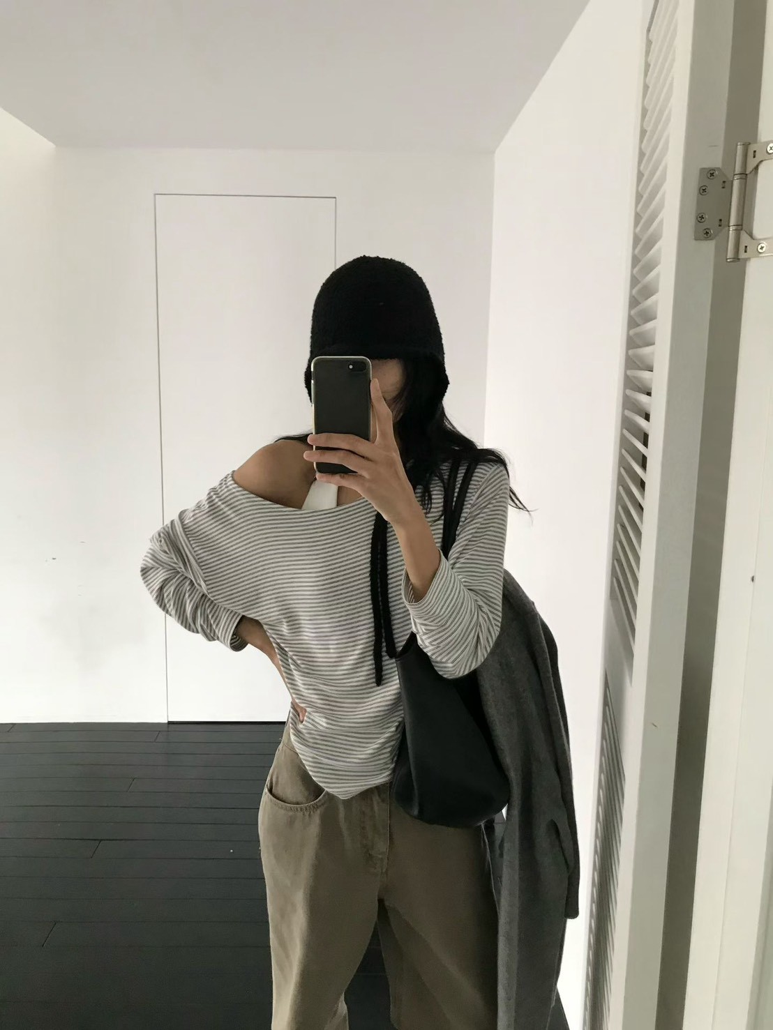 B89.小V家微醺細條紋長袖