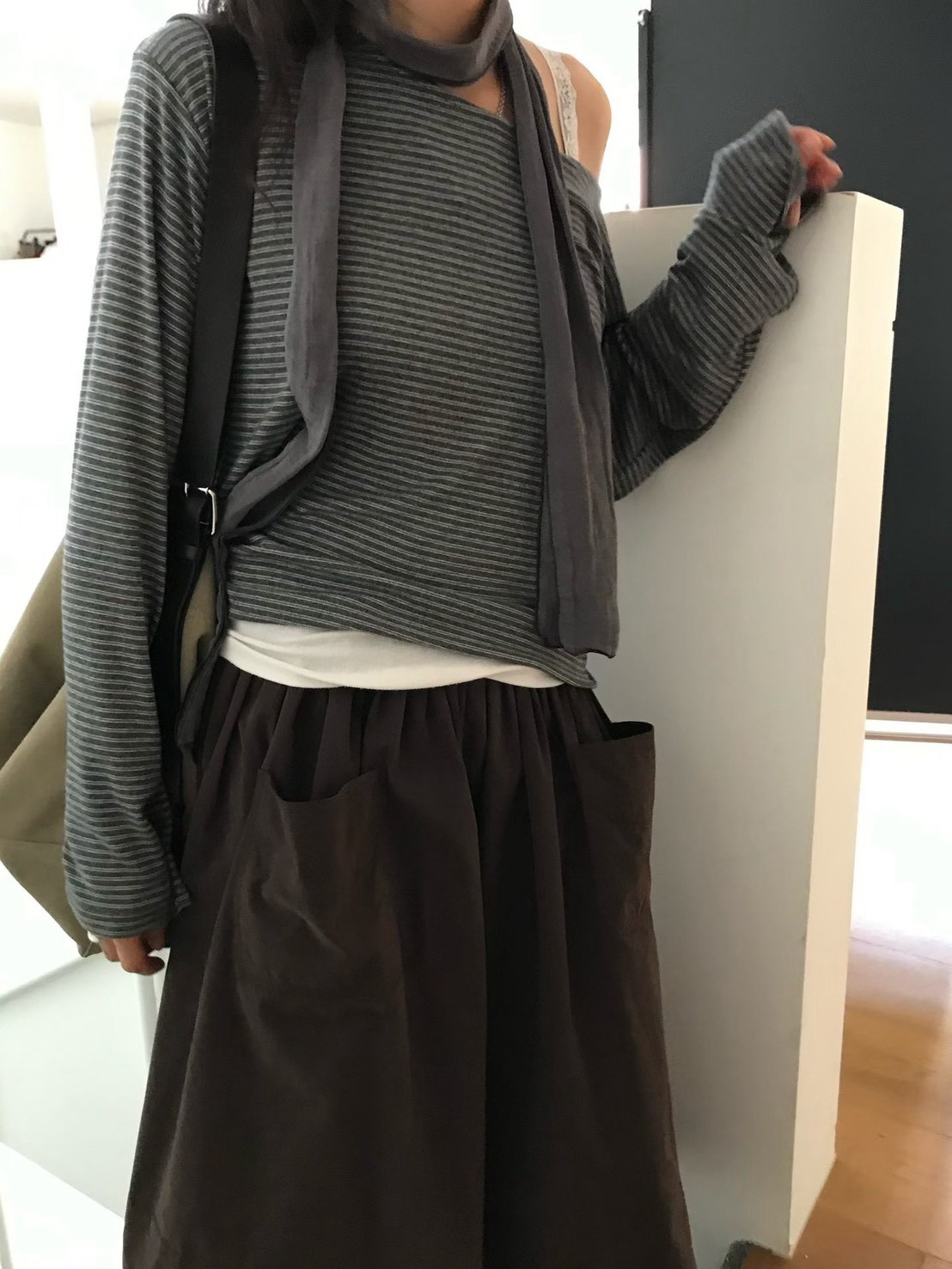 B89.小V家微醺細條紋長袖