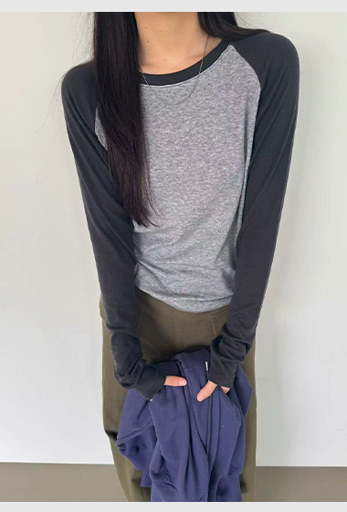 B53.秋日撞色棒球TEE