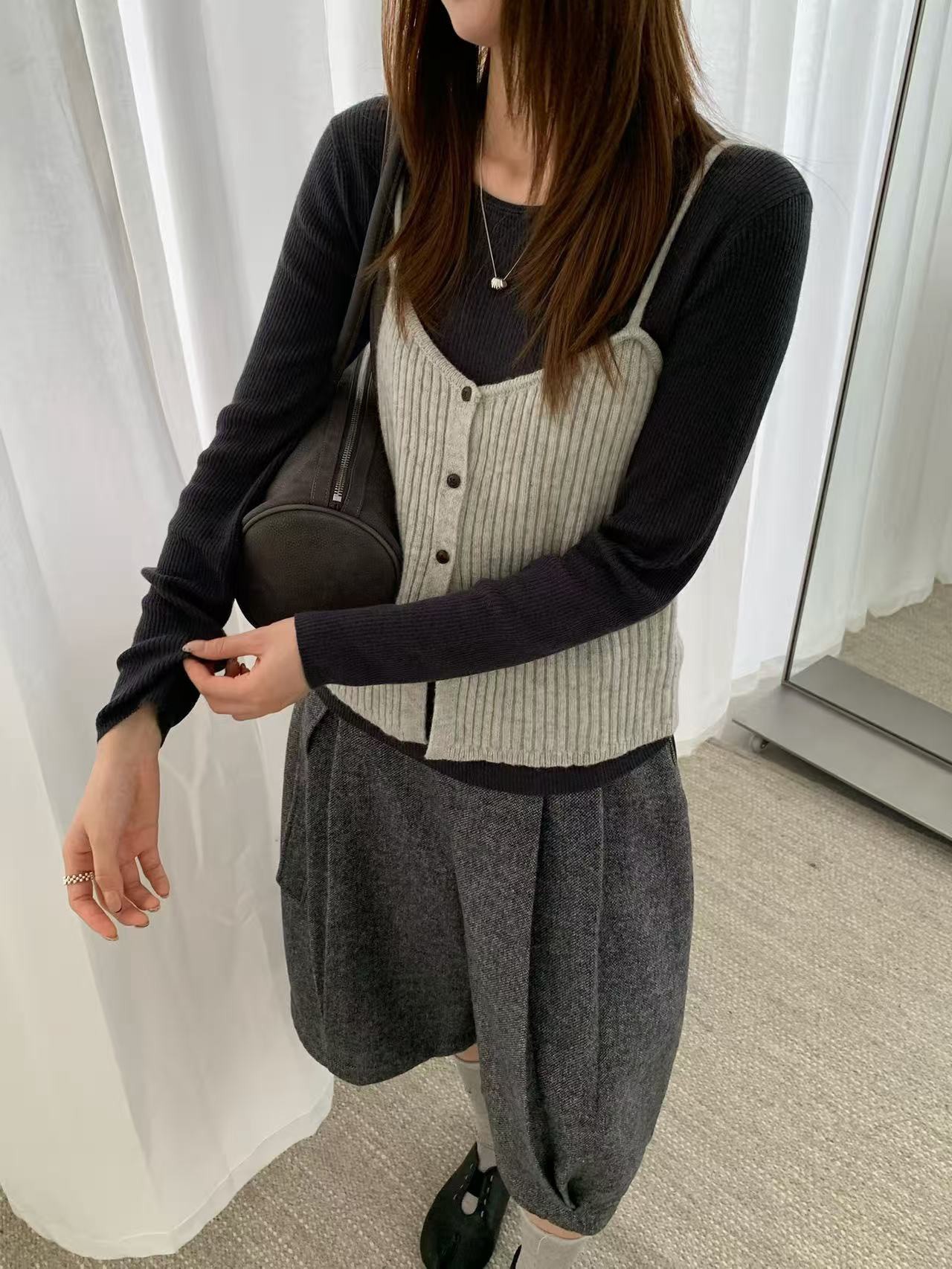 B05.基礎30%WOOL打底上衣