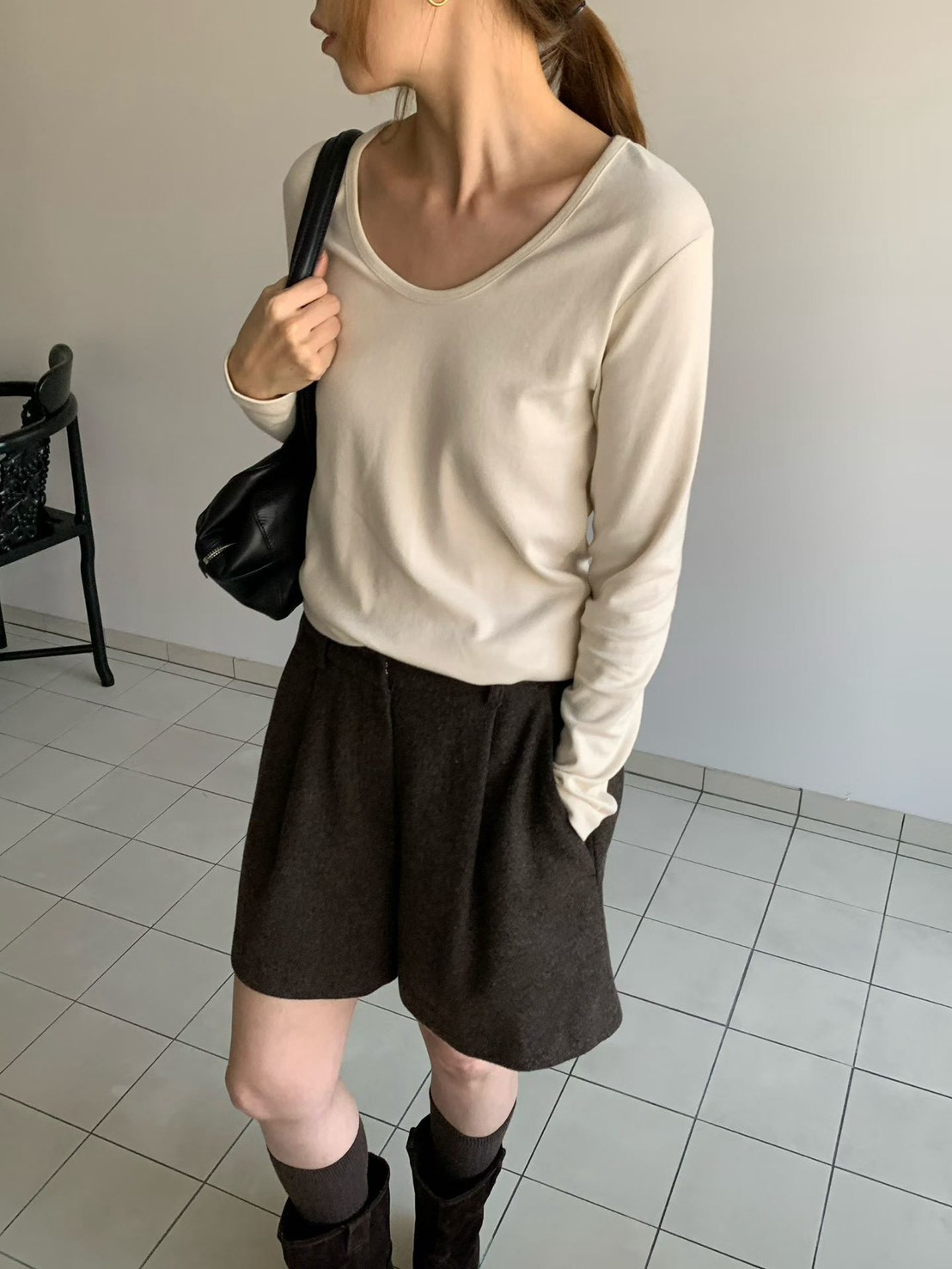 A12.櫥窗家微涼磨毛U領TEE