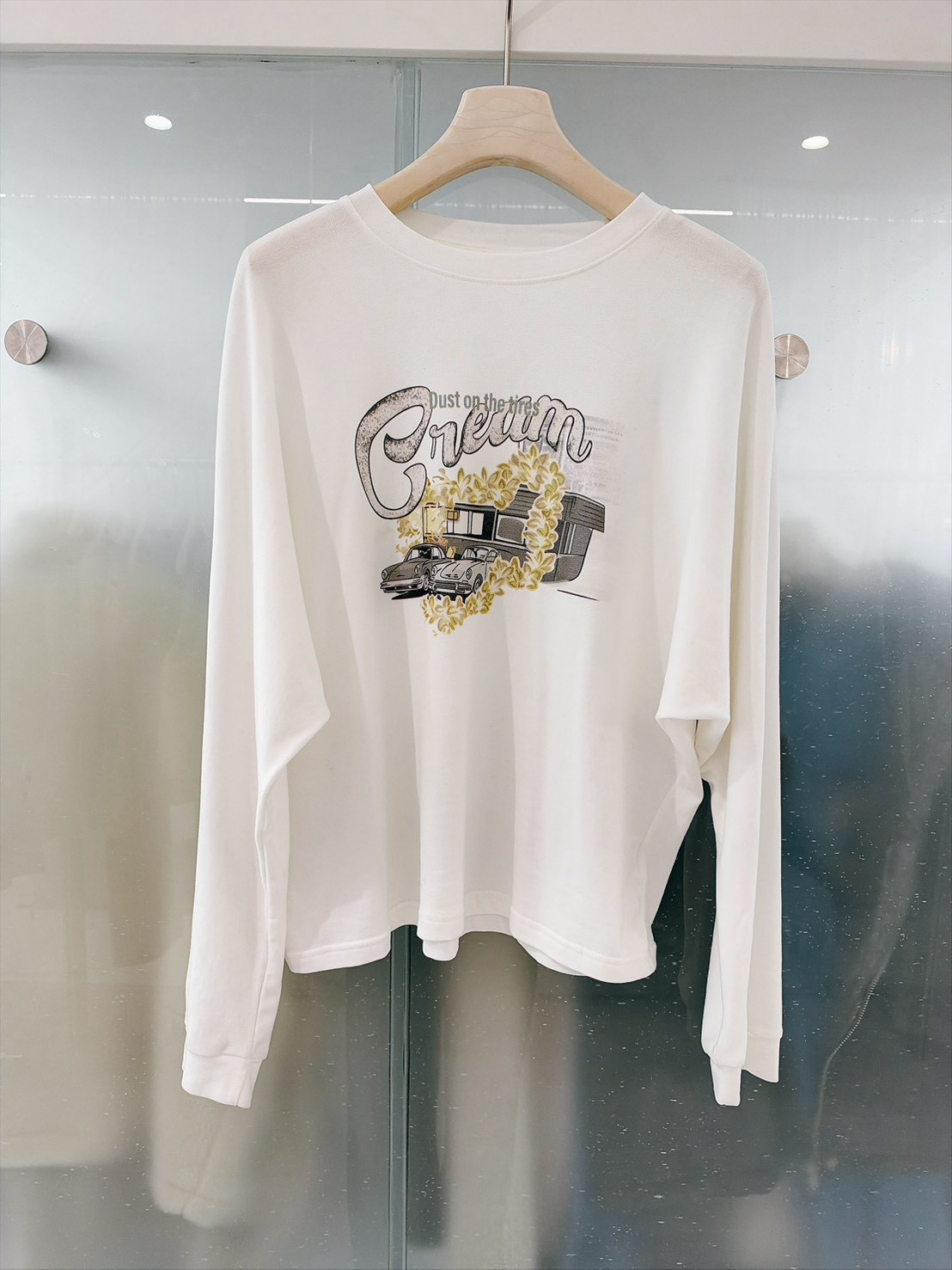 B01.復古汽車磨毛字TEE