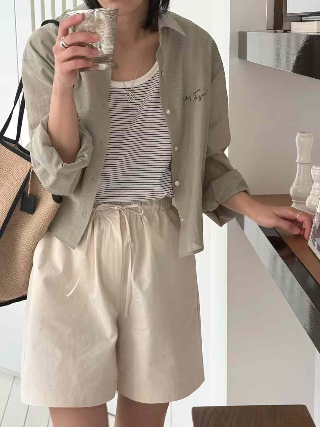 B77.夏日細條滾邊背心